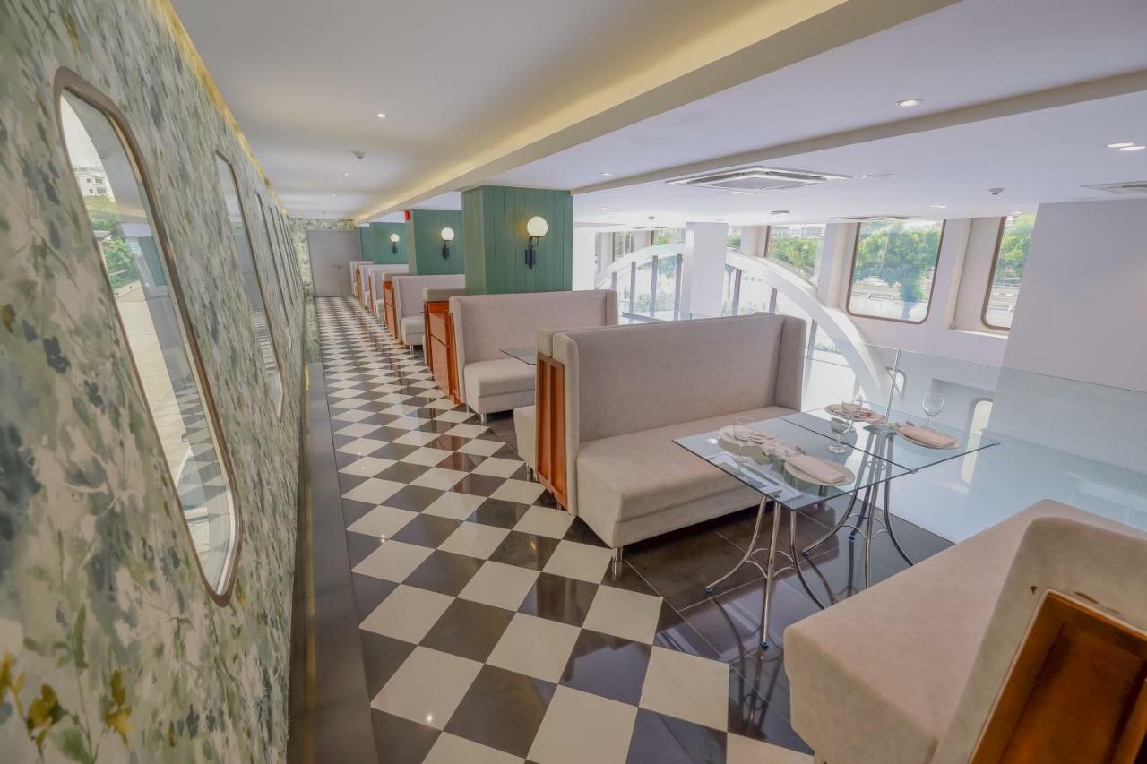 Justice Hotel Бангкок Екстер'єр фото