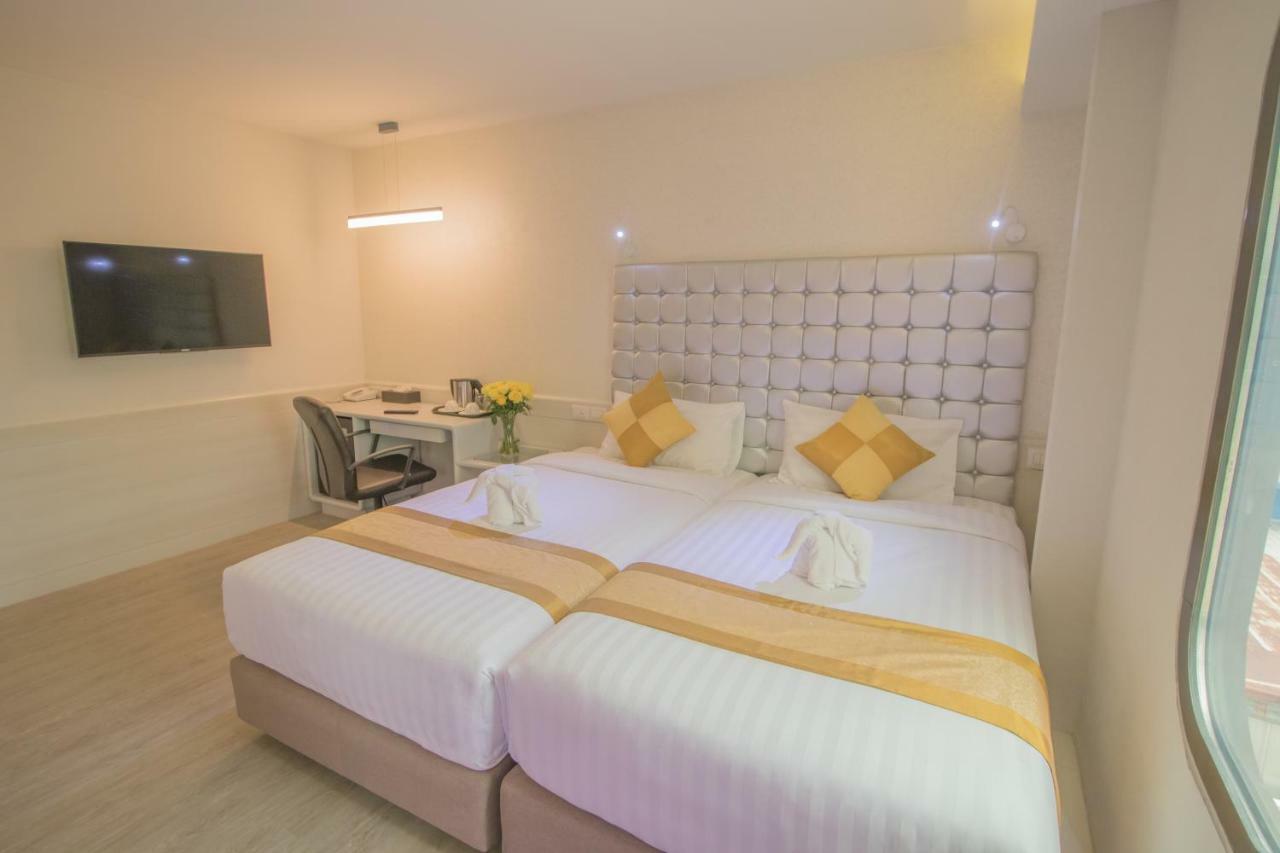 Justice Hotel Бангкок Екстер'єр фото